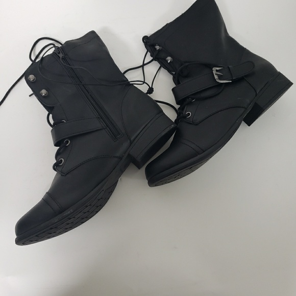 ❌SOLD❌American Rag Afarrah Combat Boots - Picture 5 of 5